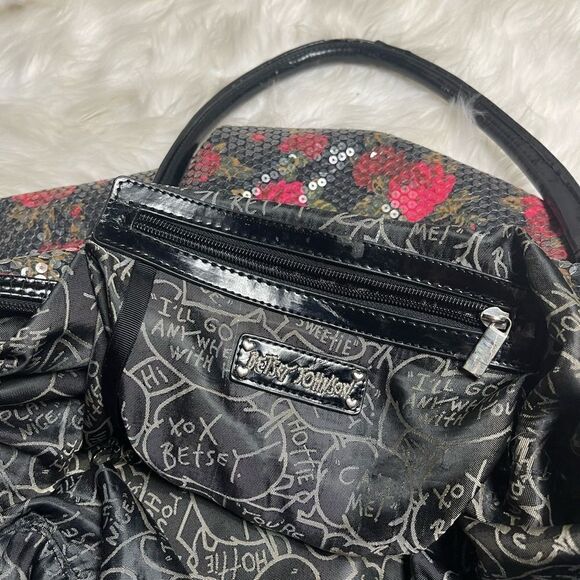 BETSEY JOHNSON Full SEQUINS RED ROSES Tote HOBO  Weekender Bag - Picture 10 of 16